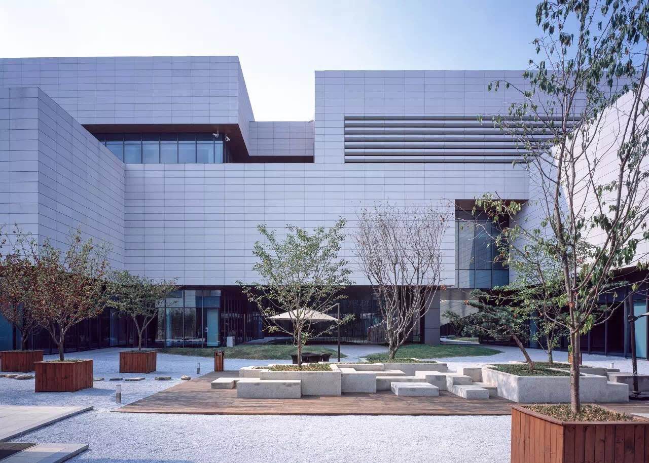 ���ݸ�������������