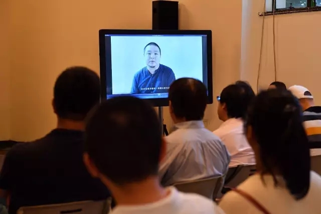 �Ϻ��Ķ�����������������ر����޽�