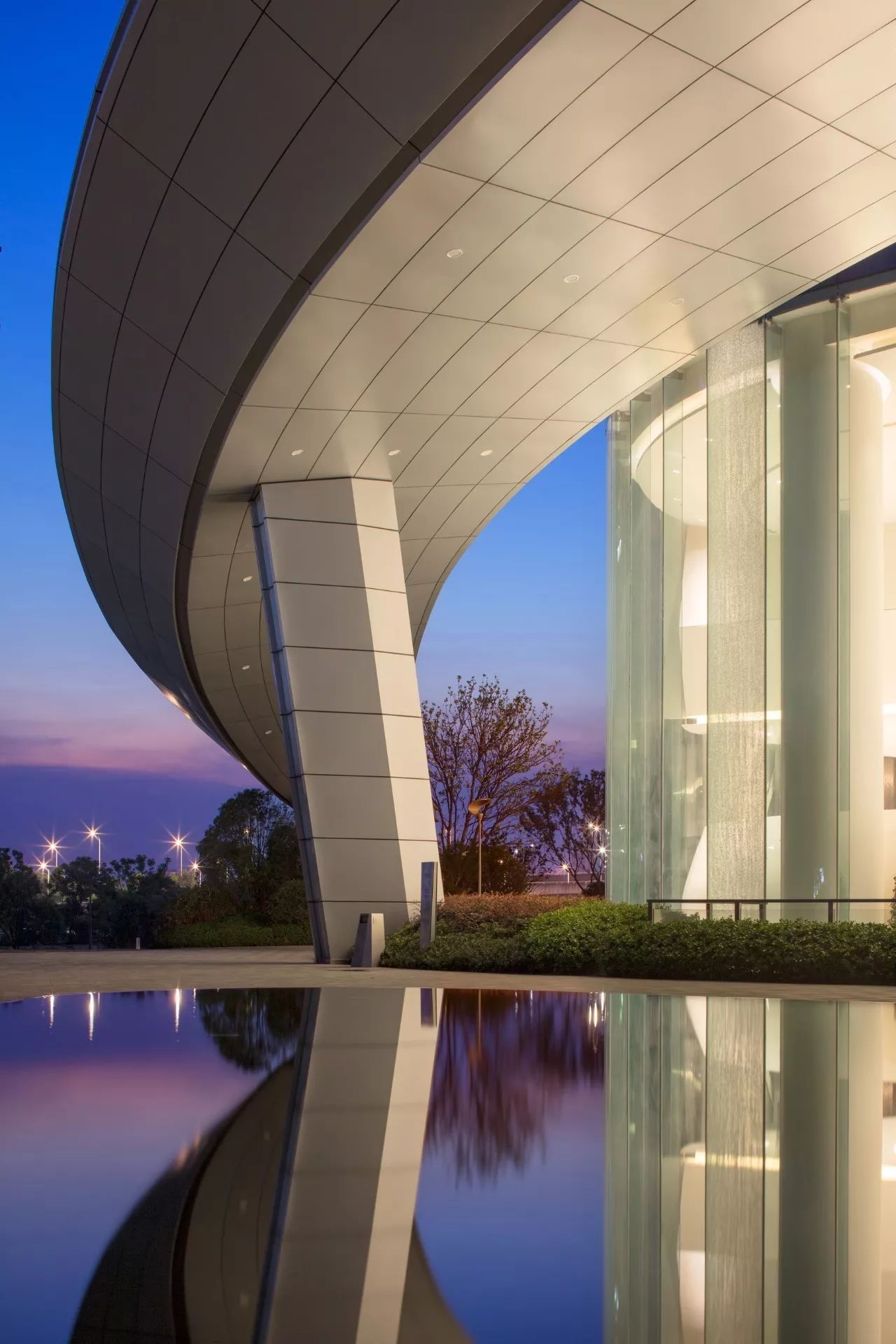 �ϲ�����������¥ֱ�������������������ȹ��