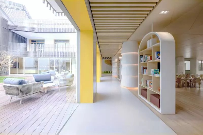 �������µ�С��̨