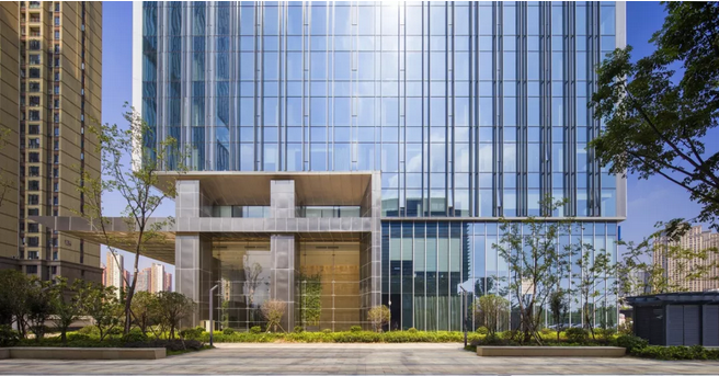 ��а�ռ��׼�Ĺ�ϵ