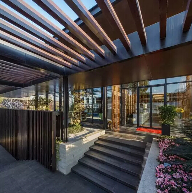 �����̵���Գ���¥����