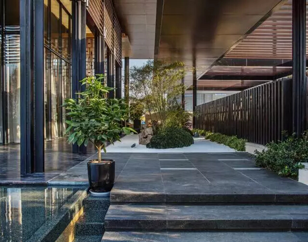 �����̵���Գ���¥����